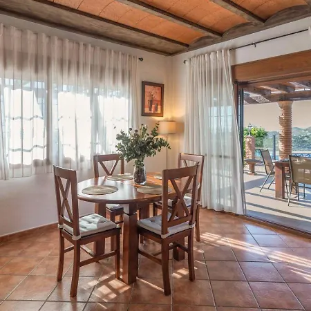 Urdiales I By Ruralidays Holiday home *
